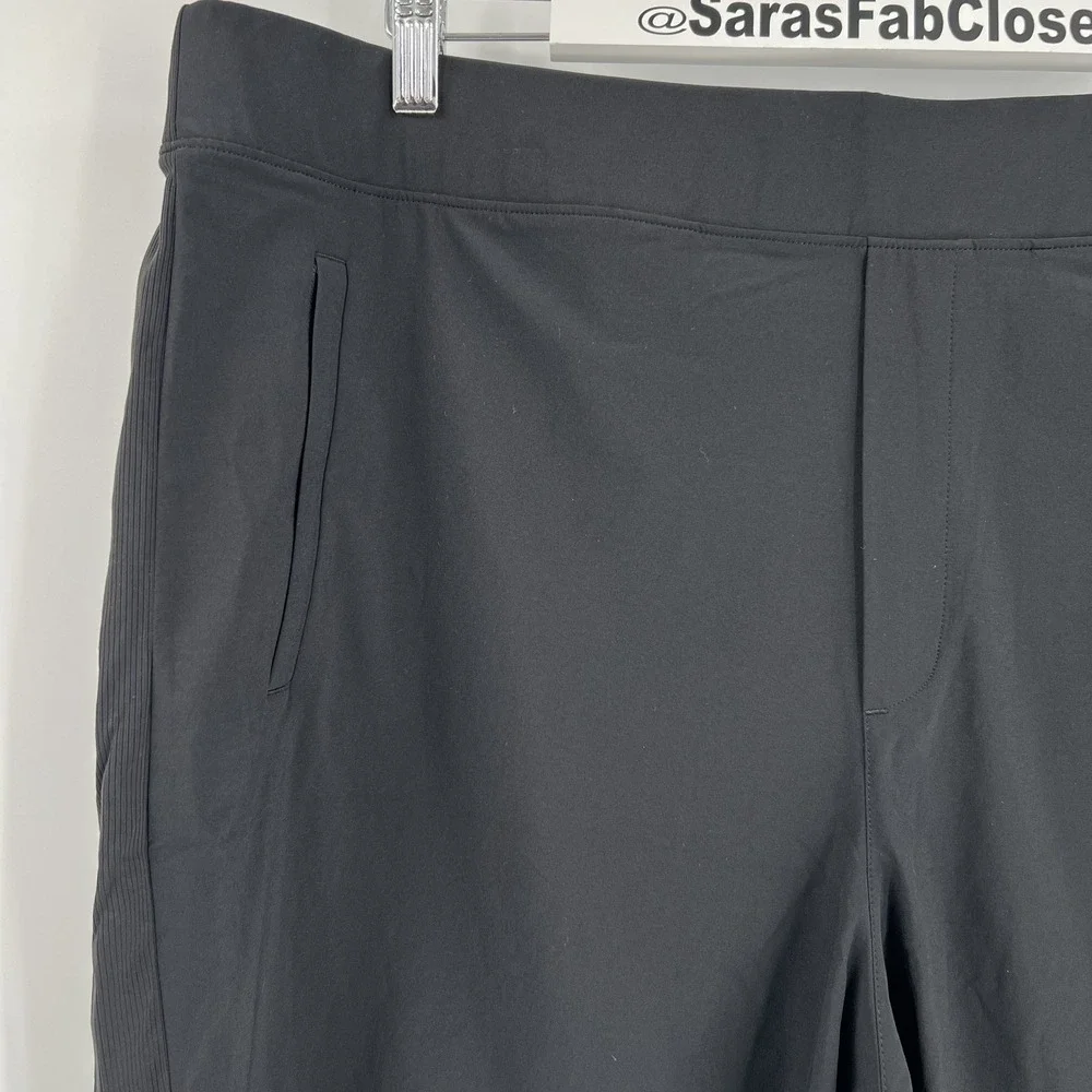 Athleta Brooklyn Burmuda 9